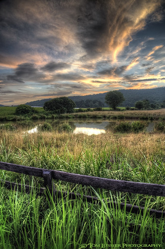 sunset usa mountain tree water clouds fence reflections landscape virginia vineyard nikon pastoral loudouncounty d700 tomlussier