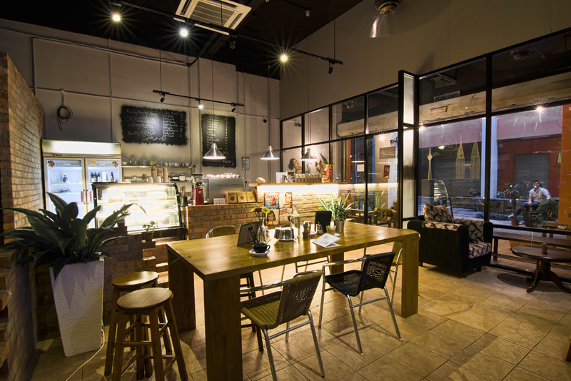 bricks-coffee-the-place-damansara-perdana