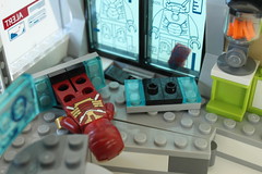 LEGO Marvel Super Heroes Iron Man: Malibu Mansion Attack (76007)