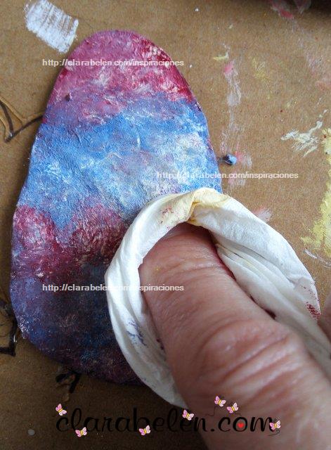 Tecnica de pintura mixta de acrilico y esmaltes en carton