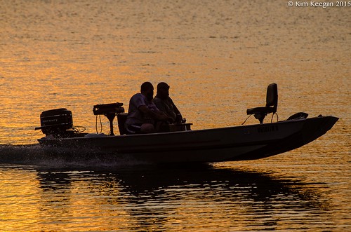 sunset lake boat spring nikon may 2015 eastwoodlake eastwoodmetropark nikond5100 kkfrombb