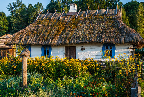 poland podlasie culture tradition bialowieza house wood summer garden