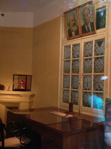 A photo of both Lenin and Marx sits above Ho Chi Minh's desk
