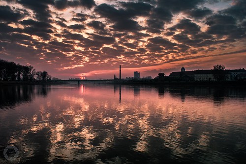 osijek croatia drava sunrise d3200 nikon nikond3200 1855 clouds morning skyline