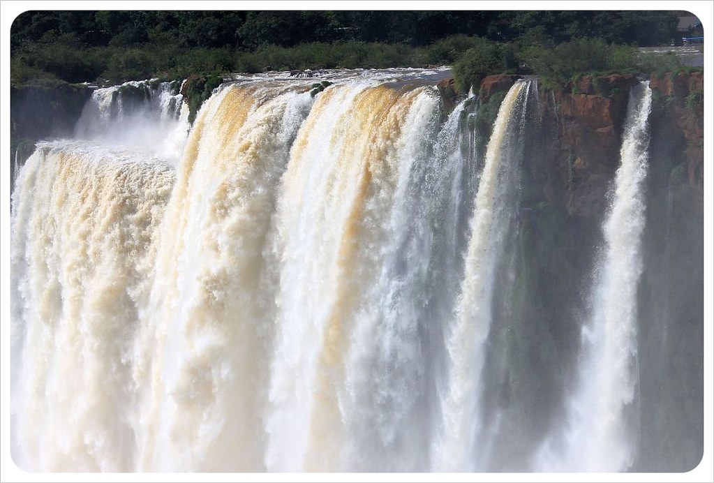 iguazu falls garganta del diablo
