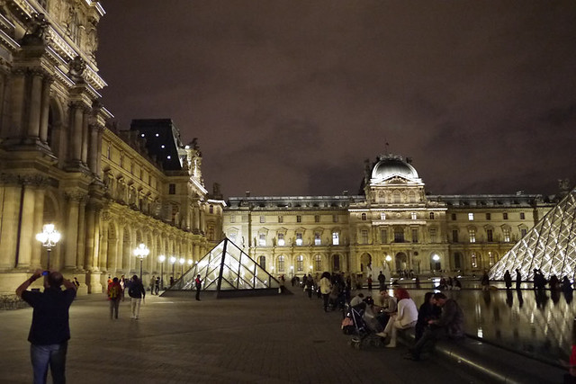 「法國巴黎」必玩景點：巴黎聖母院/羅浮宮/協和廣場/聖心堂/凱旋門/新凱旋門 @強生與小吠的Hyper人蔘~