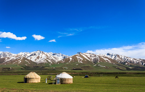 landscape day clear yurt kyrgyzstan ger gers kirgisien jirga öy img7629 гэр خیمه киізүй boizoi юрт бозүй bozüy kheymah xonaisiyoh xayma хонаисиёҳ хайма