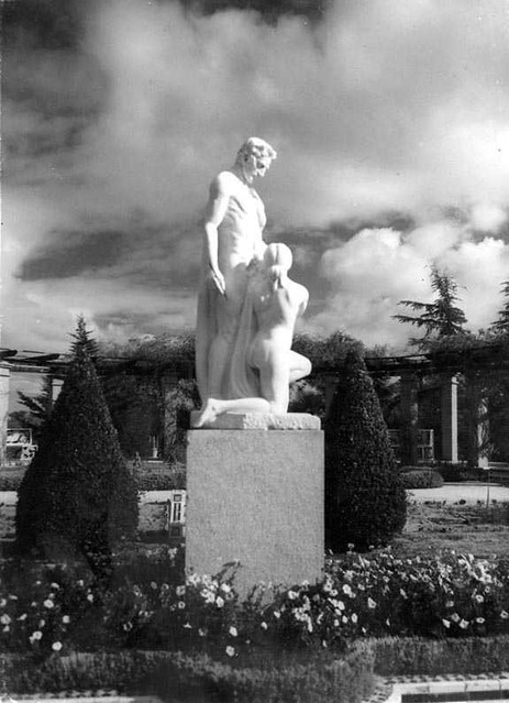 Palacio de la Sisla en 1935. Fotografía Josep Gaspar i Serra © Arxiu Nacional de Catalunya. Signatura ANC1-23-N-1552