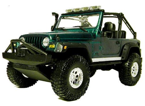 Jeep Wrangler Rubicon 1:25 Scale Revell Model Kit #85-4053 Review | Right  On! Replicas