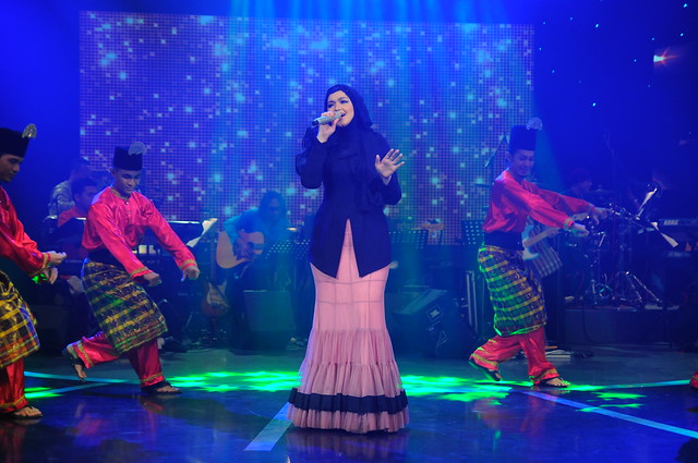 Konsert Sanggar Lebaran Siti Nurhaliza