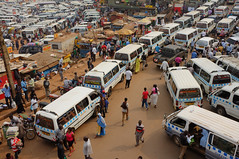 Centraal minibus station, Kampala