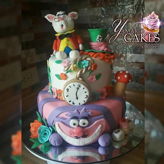 Alice in Wonderland Themed Cake by Yamaris Vargas Perez of Yamari's Cakes