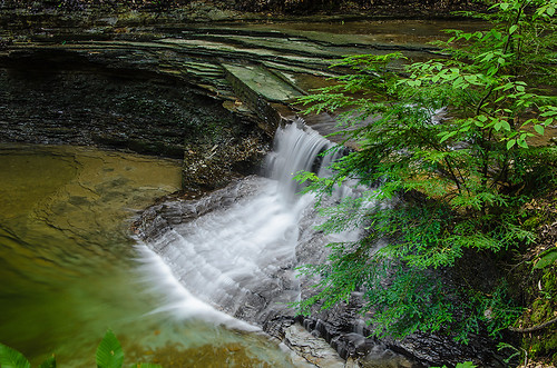 waterfall clevelandmetroparks southchagrinreservation