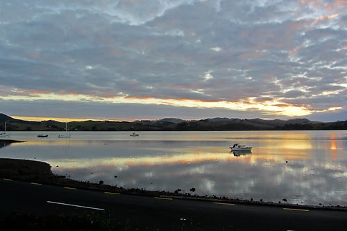 road street light newzealand sky clouds sunrise reflections boats hills nz northisland mangonui