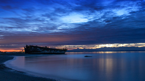 longexposure sunset night washington treasure cloudy places historic shipwreck pacificnorthwest pugetsound bluehour olympics salvage trespassing olympicmountains mukilteo olympusomdem5 panasonic1235mm