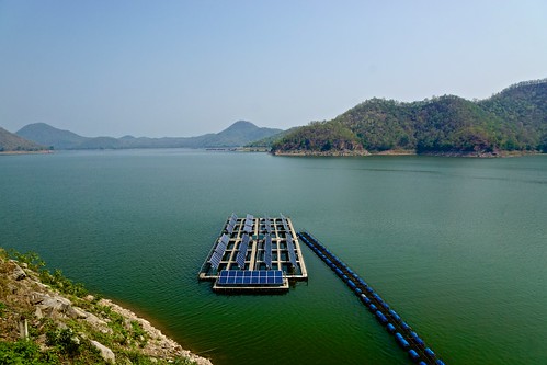 lake thailand solar energy asia power dam sony panels southeast alpha dslr 77 province kanchanaburi array srinakarin
