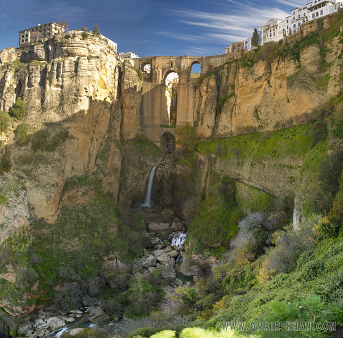 bridge rio river spain canyon andalucia espana ronda gorge puentenuevo tajocanyon guadalevín