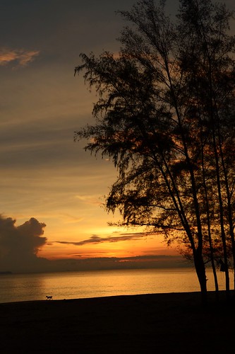 sunset beach thailand island koh lanta