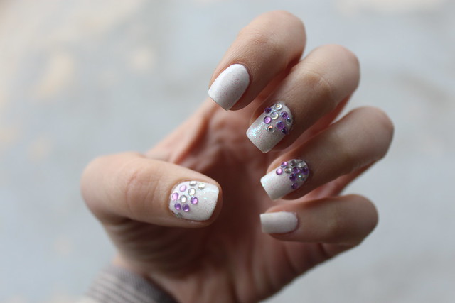 Living After Midnite: White Sparkle Mani
