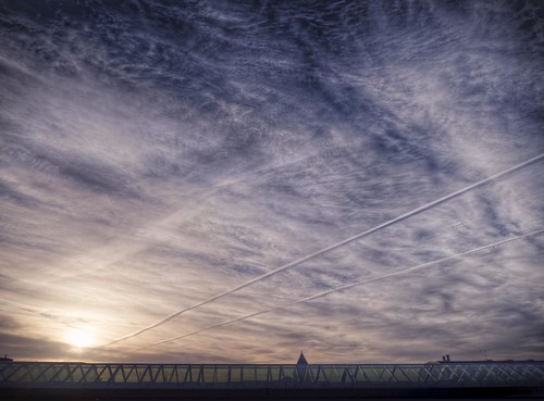 sky sunrise contrails hdr valby