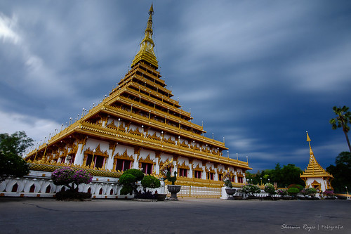 architecture landscape thailand religious temple outdoor fujifilm 12mm khonkaen samyang earthasia xf1024mm