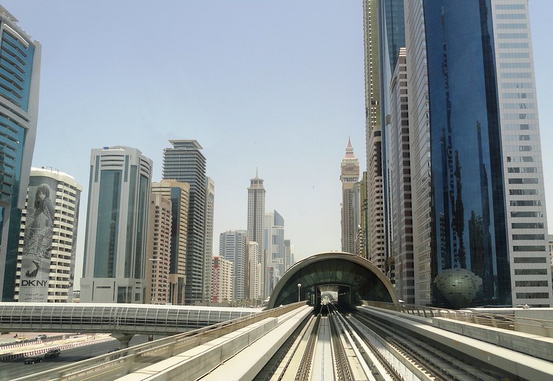 Volar a Dubái para hacer fotos de lugares impresionantes