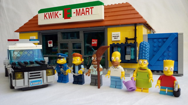 LEGO The Simpsons - Kwik-E-Mart 71016 Review