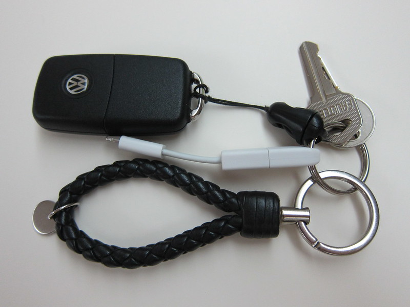 Kero - Lightning Nomad Cable - Attached To Keychain