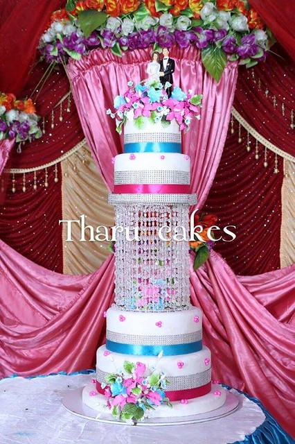 Wedding Cake by THARU Cakes&beauty