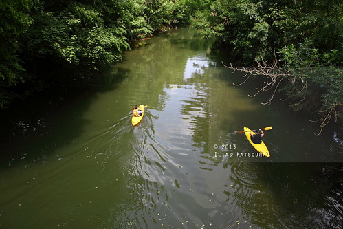 above park travel trees two people color reflection travelling water sport yellow horizontal forest canon river germany outdoors photography kayak paddle double canoe german leisure activity paddling twopeople topview active k1 badenwurttemberg tauber kurpark badmergentheim 5dmkii