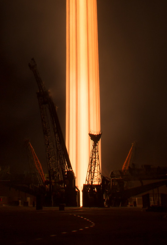 Expedition 50 Soyuz Launch (NHQ201611180006)