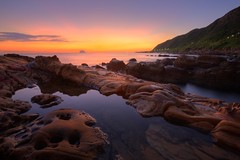 焼肉食べ放題  ~Dawn of Waimu Shan Coastal 基隆，外木山~