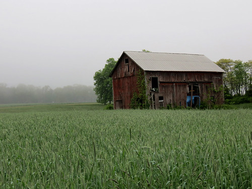 field barn scenic redbarn oldbarn newjerseynature