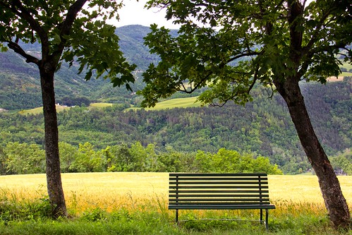 porticodiromagna italy seat chair bench apenninemountains hills landscape scape herowinner gamewinner gch fc instagram