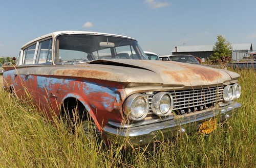 door canada grass museum sedan 1 highway automobile antique deluxe 4 manitoba trans rambler 1961 elkhorn