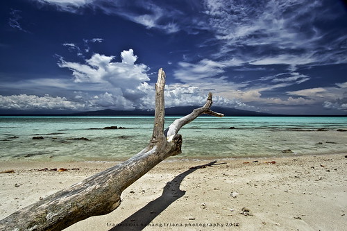 beach indonesia landscape photo foto maluku pantai liang ambon franciscusnanangtriana hunimua