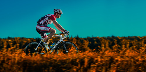 light sunset summer sun color bike bicycle sport norway speed nikon focus panning d800 racingbicycle