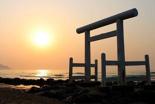 sunset fukuoka torii meotoiwa iwa meoto itoshima
