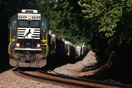 train ns indiana winslow norfolksouthern 319 emd sd60