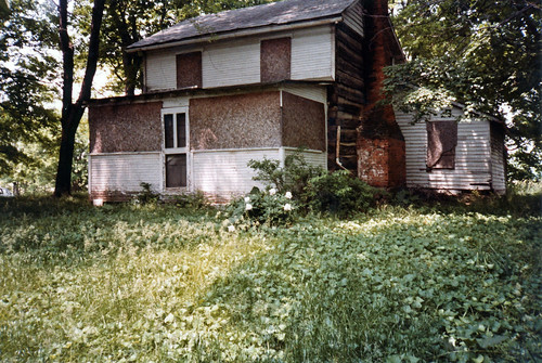 county door wood windows ohio chimney house storm brick film farmhouse pen print franklin photo log exterior logs william historic single porch vacant scanned 1983 siding residence twostory demolished exposed pleasant boarded township addition dwelling hewn chinking notching daubing hewed biggart halfdovetail