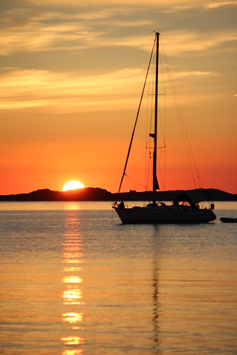 sailboat sunrise sardinia alba sole palau campeggio gallura capodorso lesaline capodorsocampsite