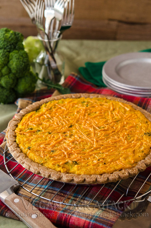 A lighter take on the comforting Broccoli Cheddar Quiche. Filled with tons of nutrients and lower on oils & fats. Vegan, dairy-free