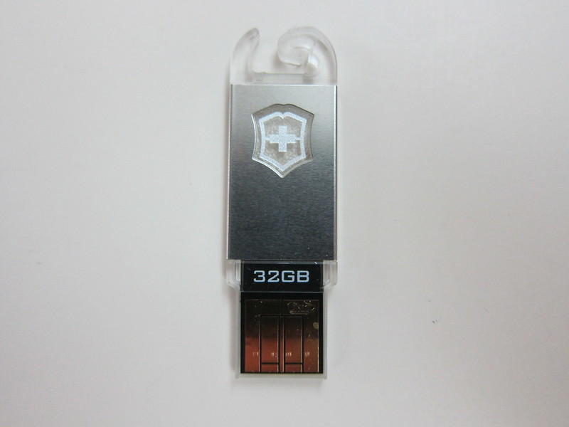 Victorinox Swiss Army Flash Drive - 32GB Flash Drive Detached Front