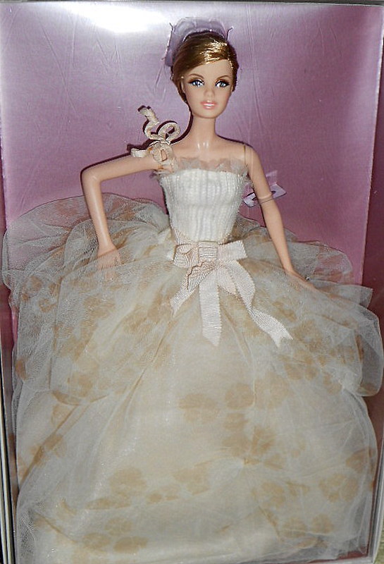 Barbie Vera Wang The Traditionalist bride