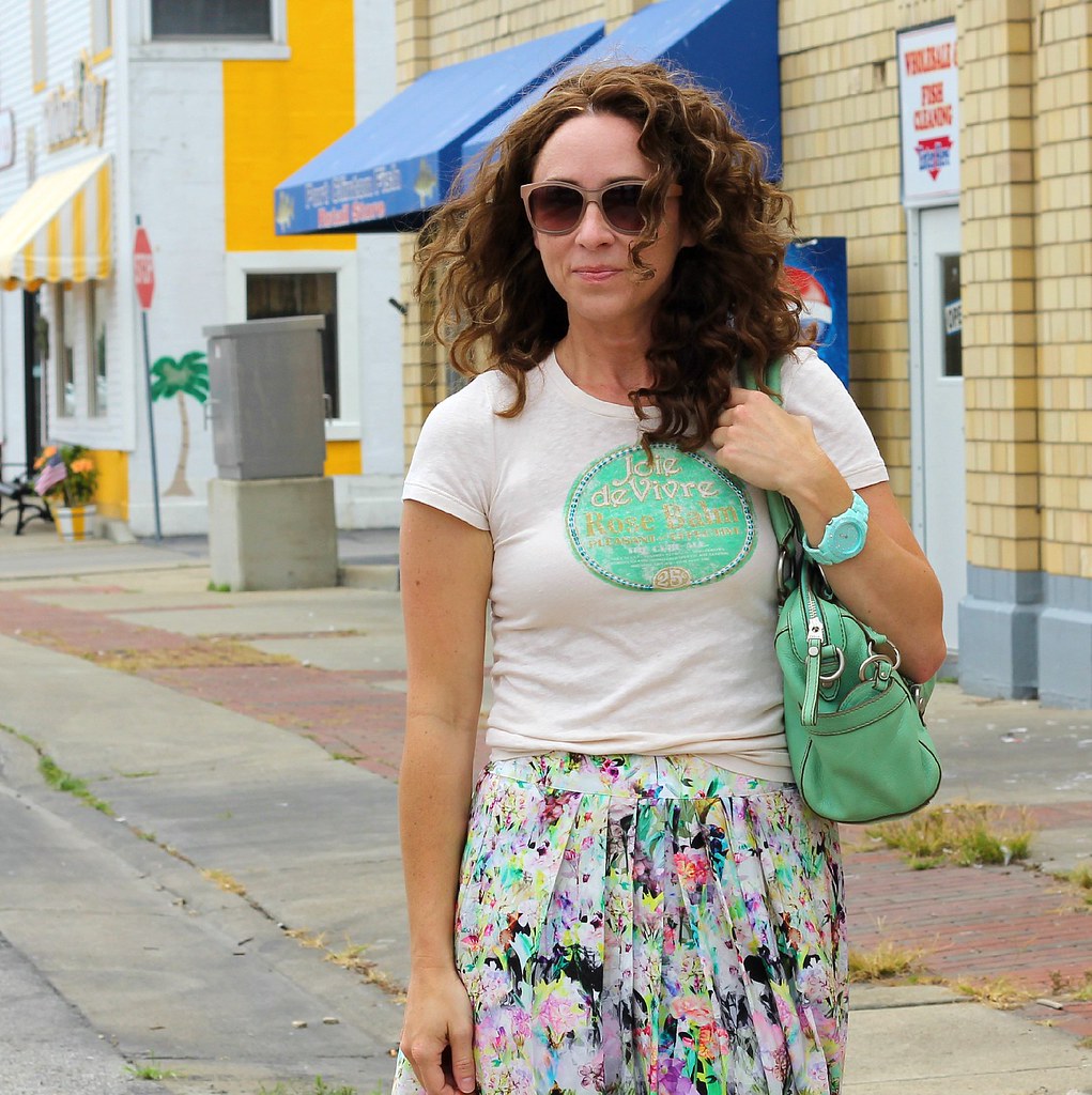 modest summer maxi outfit styled via Kristina J blog