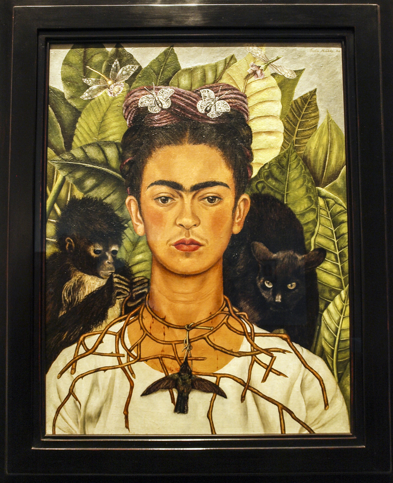 Self Portrait with Thorn Necklace and Hummingbird 1940