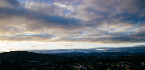 city winter sunset cloud france mountains cold de soleil plateau des unesco nuage puy auvergne clermont chaine couché dôme gergovie puys