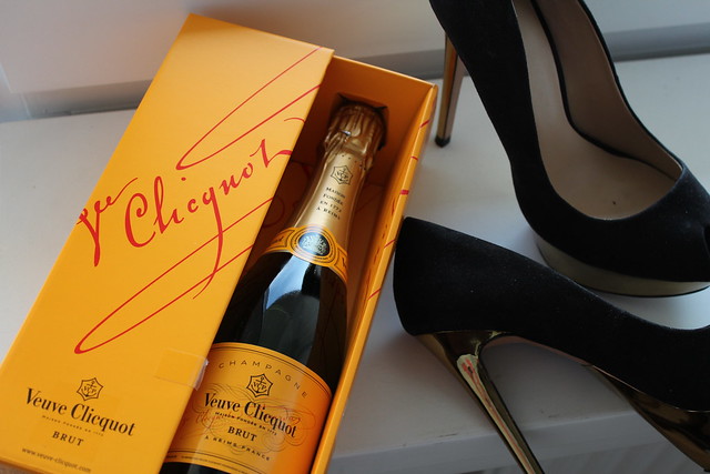 #TGIF! TIME FOR FASHIONABLY CLICQUOT