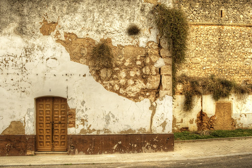 urban muro castle wall pared spain puerta huelva andalucia andalusia turismo niebla castillo hdr urbanlandscape zu zúsánchez zusanchez