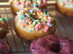                donuts with sprinkles